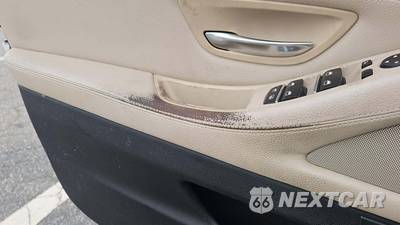 2011 BMW 5 Series Sedan 535i xDrive - zdjęcie 20 z 44 - miniatura