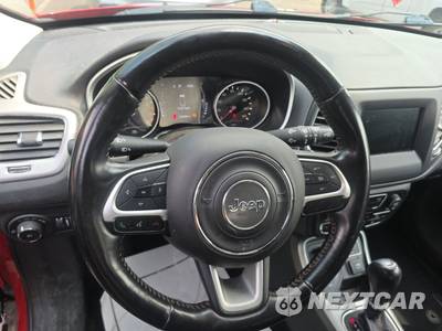 2020 Jeep Compass Latitude - zdjęcie 10 z 52 - miniatura