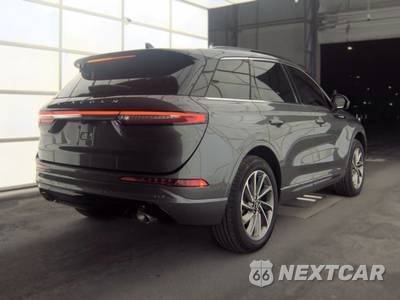 2026 Lincoln Corsair Plug-In Hybrid Grand Touring - zdjęcie 4 z 22 - miniatura