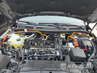 2026 Lincoln Corsair Plug-In Hybrid Grand Touring - zdjęcie 15 z 22 - miniatura