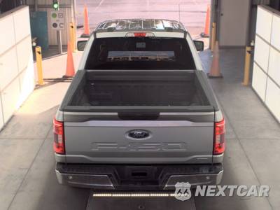 2021 Ford F-150 XLT Crew Cab Short Bed - zdjęcie 5 z 39 - miniatura