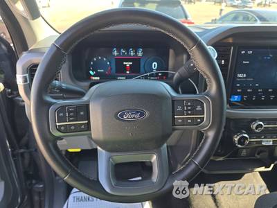 2025 Ford F-150 XLT Crew Cab Short Bed - zdjęcie 10 z 29 - miniatura