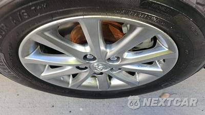 2010 Toyota Camry Hybrid - zdjęcie 27 z 41 - miniatura