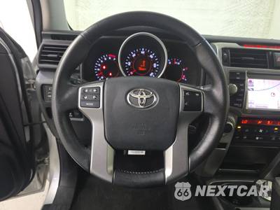 2012 Toyota 4Runner Limited - zdjęcie 10 z 28 - miniatura