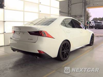 2015 Lexus IS 350 Sedan - zdjęcie 4 z 18 - miniatura