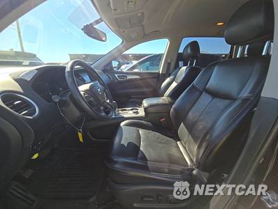 2020 Nissan Pathfinder SL - zdjęcie 7 z 26 - miniatura