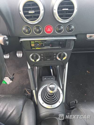 2001 Audi TT Roadster 1.8T Convertible - zdjęcie 11 z 27 - miniatura