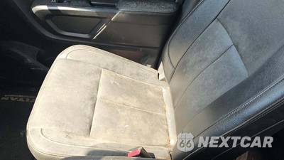 2018 Nissan TITAN SL Crew Cab Short Bed - zdjęcie 26 z 38 - miniatura