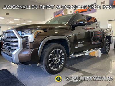 2022 Toyota Tundra Limited Crew Cab Short Bed - zdjęcie 1 z 51 - miniatura