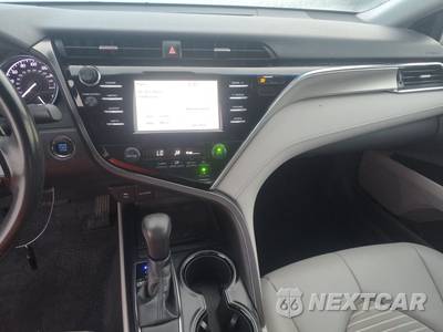 2018 Toyota Camry SE - zdjęcie 11 z 32 - miniatura