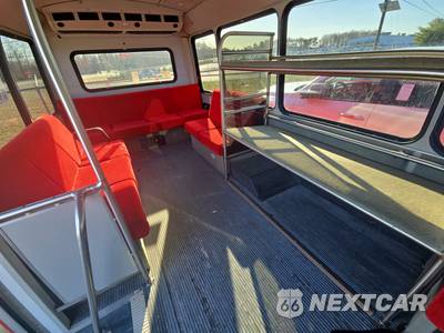 2015 Ford Super Duty E-450 Cutaway DRW - zdjęcie 13 z 26 - miniatura
