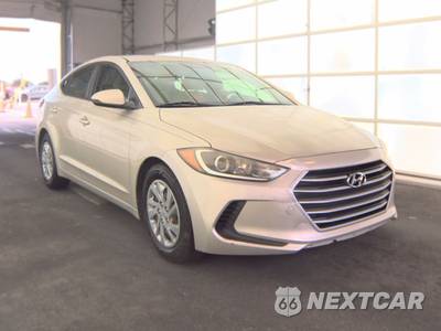 2018 Hyundai Elantra SE Sedan - zdjęcie 3 z 49 - miniatura