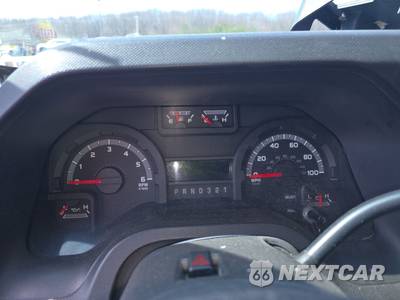 2015 Ford Super Duty E-450 Cutaway DRW - zdjęcie 12 z 26 - miniatura