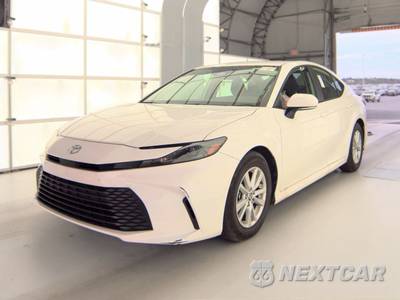 2026 Toyota Camry LE - zdjęcie 1 z 27 - miniatura