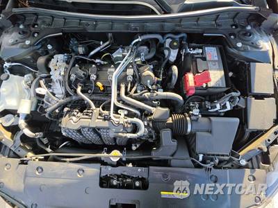 2025 Nissan Altima SV - zdjęcie 15 z 22 - miniatura