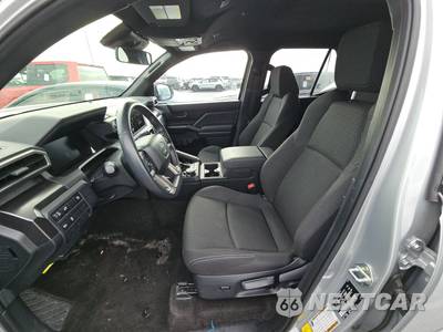 2025 Toyota 4Runner SR5 - zdjęcie 7 z 30 - miniatura