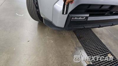 2025 Toyota 4Runner SR5 - zdjęcie 21 z 30 - miniatura