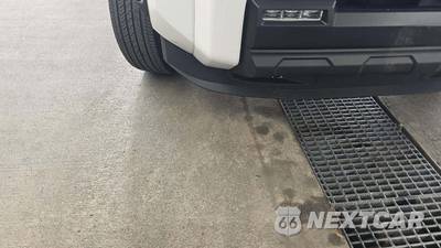 2025 Toyota 4Runner SR5 - zdjęcie 24 z 29 - miniatura