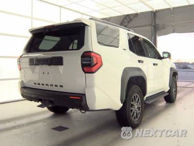 2025 Toyota 4Runner SR5 - zdjęcie 4 z 29 - miniatura