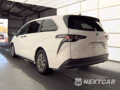 2024 Toyota Sienna LE 8-Passenger 120.5" WB - zdjęcie 6 z 24 - miniatura