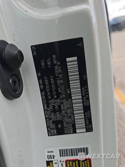 2024 Toyota Sienna LE 8-Passenger 120.5" WB - zdjęcie 14 z 24 - miniatura