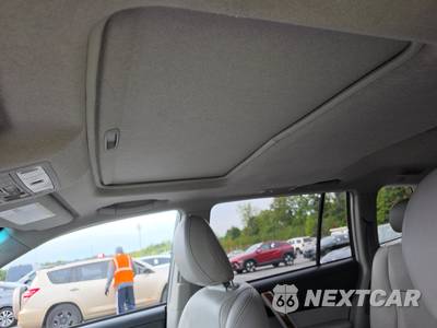2012 Toyota Highlander Limited - zdjęcie 18 z 33 - miniatura