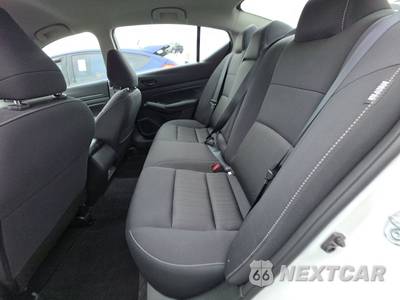 2025 Nissan Altima SV - zdjęcie 13 z 25 - miniatura