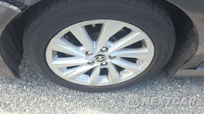 2023 Toyota Camry LE - zdjęcie 25 z 28 - miniatura