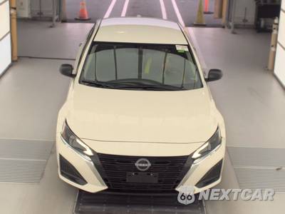 2025 Nissan Altima SV - zdjęcie 2 z 25 - miniatura