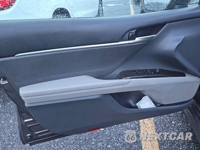 2023 Toyota Camry LE - zdjęcie 9 z 28 - miniatura