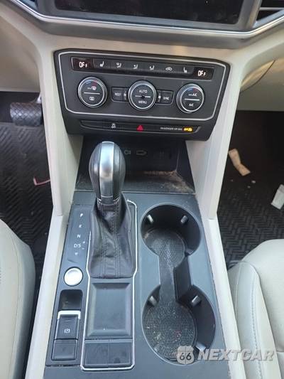 2018 Volkswagen Atlas 2.0T SE w/Technology - zdjęcie 27 z 29 - miniatura