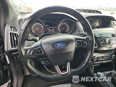 2018 Ford Focus ST Hatchback - zdjęcie 10 z 27 - miniatura