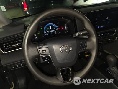 2026 Toyota Camry LE - zdjęcie 10 z 27 - miniatura