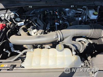 2025 Ford Expedition Platinum - zdjęcie 16 z 32 - miniatura