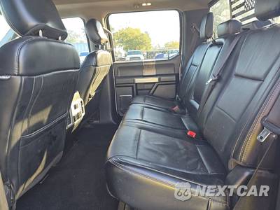2019 Ford Super Duty F-250 Lariat Crew Cab Medium Bed - zdjęcie 13 z 26 - miniatura