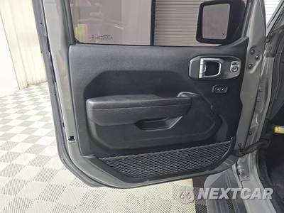 2022 Jeep Gladiator Mojave Crew Cab Medium Bed - zdjęcie 9 z 32 - miniatura