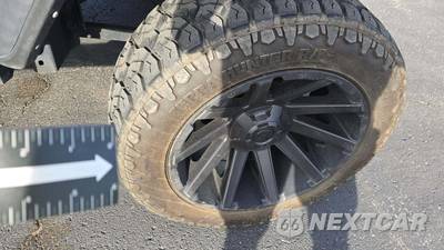2022 Jeep Gladiator Mojave Crew Cab Medium Bed - zdjęcie 22 z 32 - miniatura