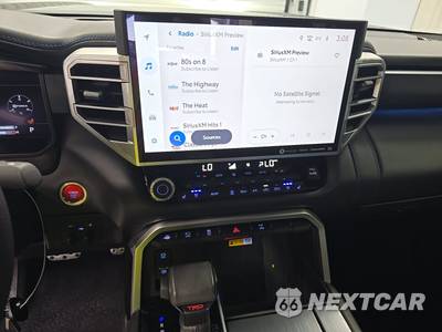 2024 Toyota Tundra Platinum Crew Cab Short Bed - zdjęcie 11 z 29 - miniatura
