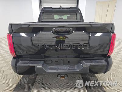 2024 Toyota Tundra Platinum Crew Cab Short Bed - zdjęcie 5 z 29 - miniatura