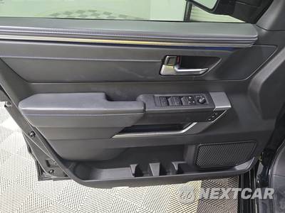 2024 Toyota Tundra Platinum Crew Cab Short Bed - zdjęcie 9 z 29 - miniatura