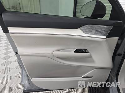 2025 Volvo EX90 Twin Motor Ultra 6-Passenger - zdjęcie 9 z 20 - miniatura