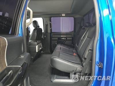 2020 Ford Super Duty F-250 Lariat Crew Cab Medium Bed - zdjęcie 13 z 23 - miniatura