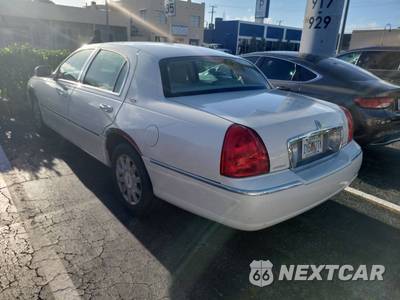2006 Lincoln Town Car Signature Limited - zdjęcie 5 z 50 - miniatura