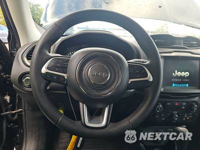 2023 Jeep Renegade Latitude - zdjęcie 10 z 35 - miniatura