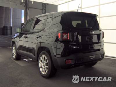 2023 Jeep Renegade Latitude - zdjęcie 6 z 35 - miniatura
