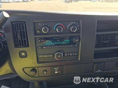 2025 GMC Savana 2500 Cargo Van 1WT 135.0" WB - zdjęcie 11 z 28 - miniatura