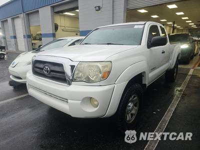 2005 Toyota Tacoma PreRunner Extended Cab Medium Bed w/Rear Doors