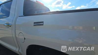 2018 Toyota Tundra Platinum Crew Cab Short Bed - zdjęcie 22 z 31 - miniatura