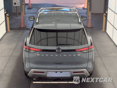 2024 Nissan Pathfinder Platinum - zdjęcie 5 z 45 - miniatura