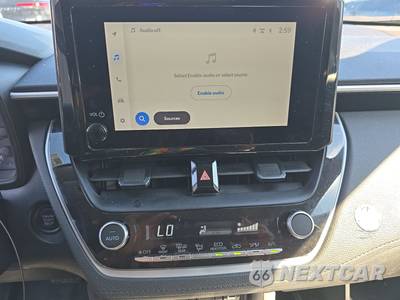 2025 Toyota Corolla Cross LE - zdjęcie 11 z 38 - miniatura